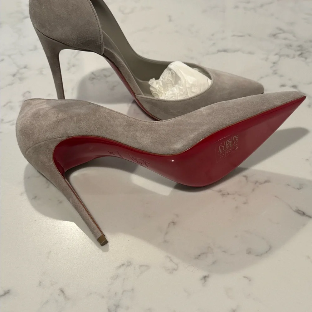 Christian Louboutin Irizia Grey Suede - Picture 2 of 6